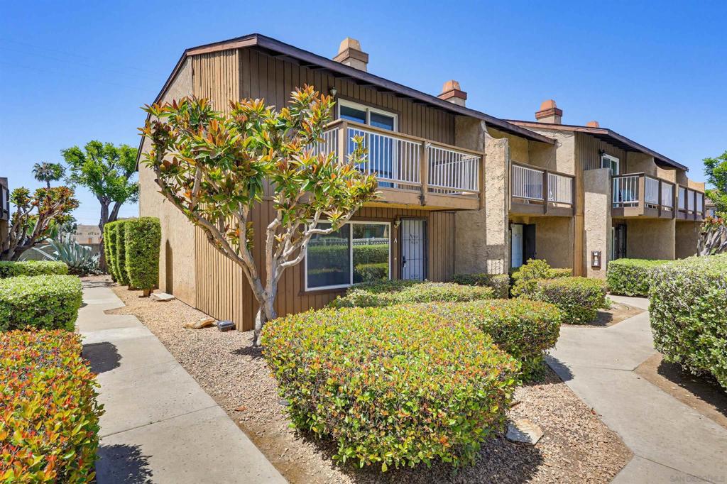 980 E Main A