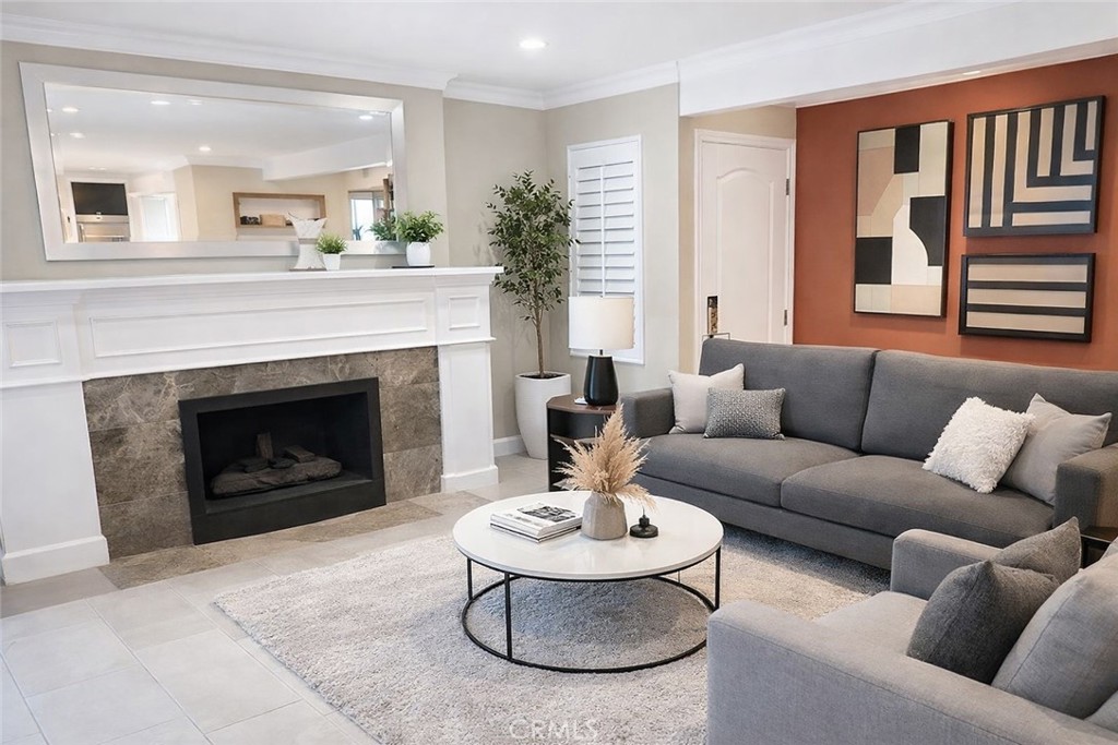 280 Cliff Dr. 1