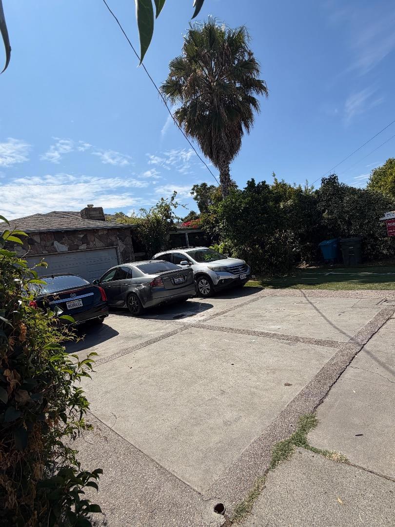 116 Abelia Way