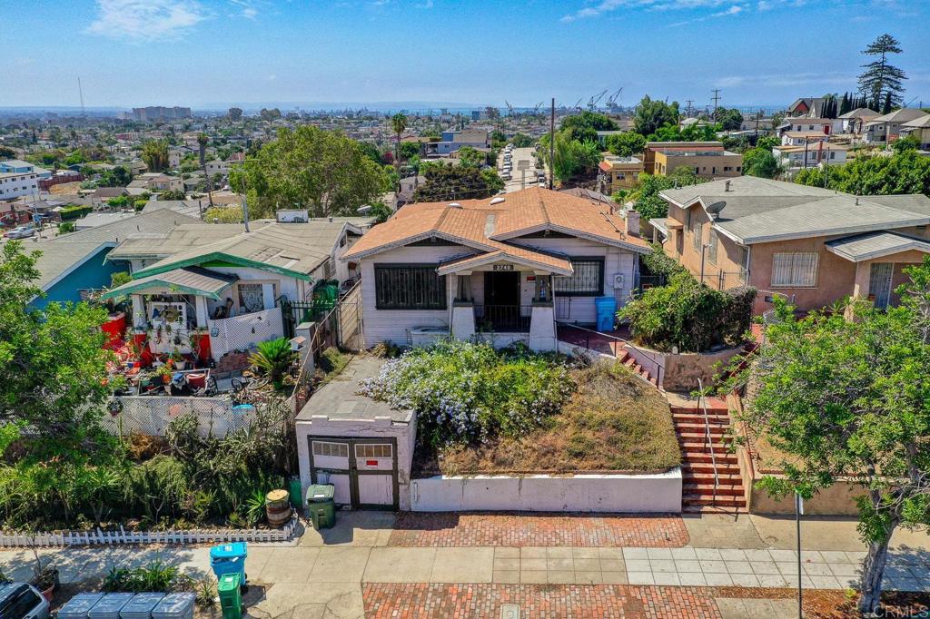 2749 Market Street