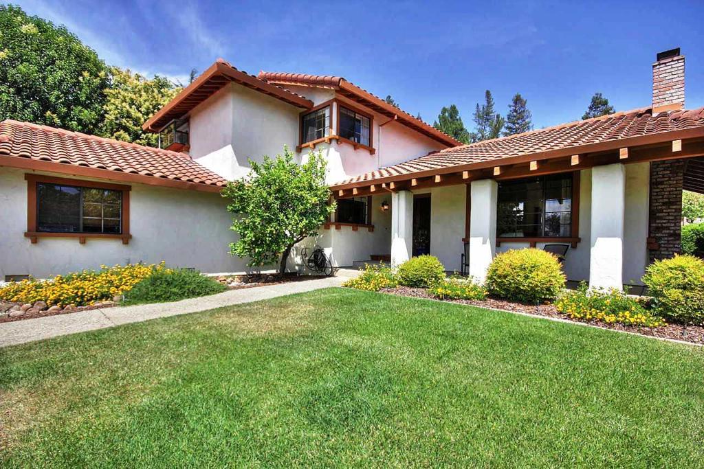 16710 Trail Drive
