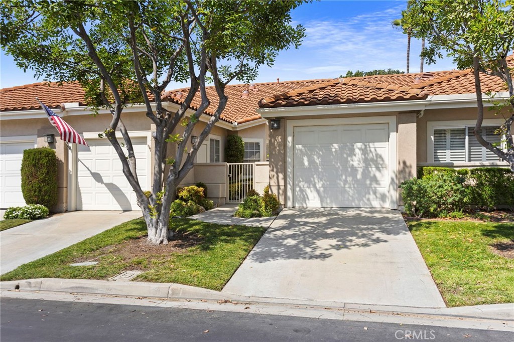 28927 Paseo Caravella