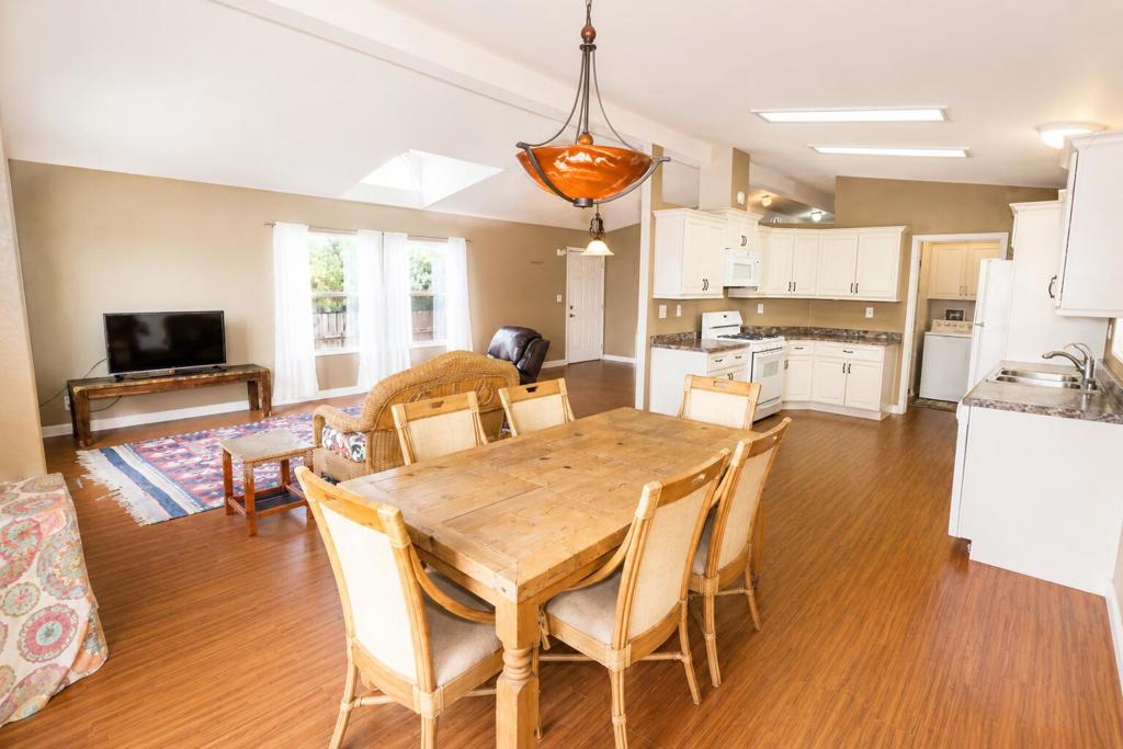 14777 Palm Drive 102