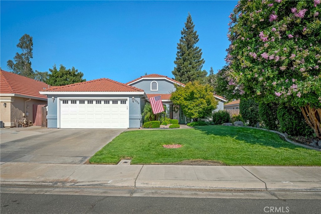 1420 Fairway