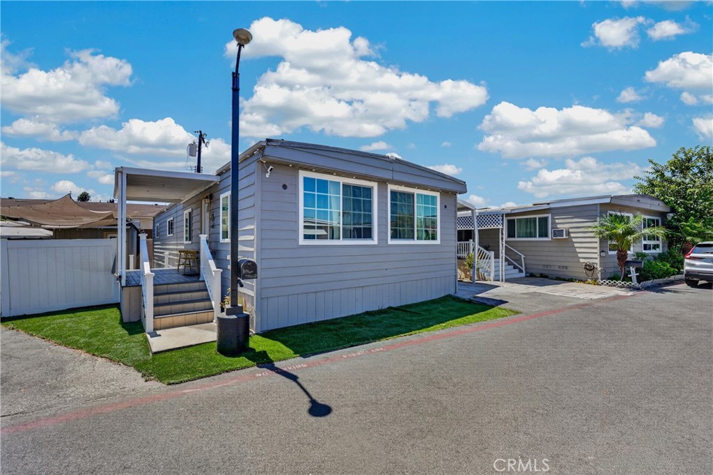 150 E De Anza Lane 150