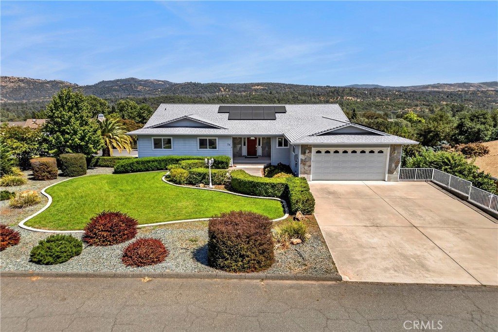 26 Regal Way