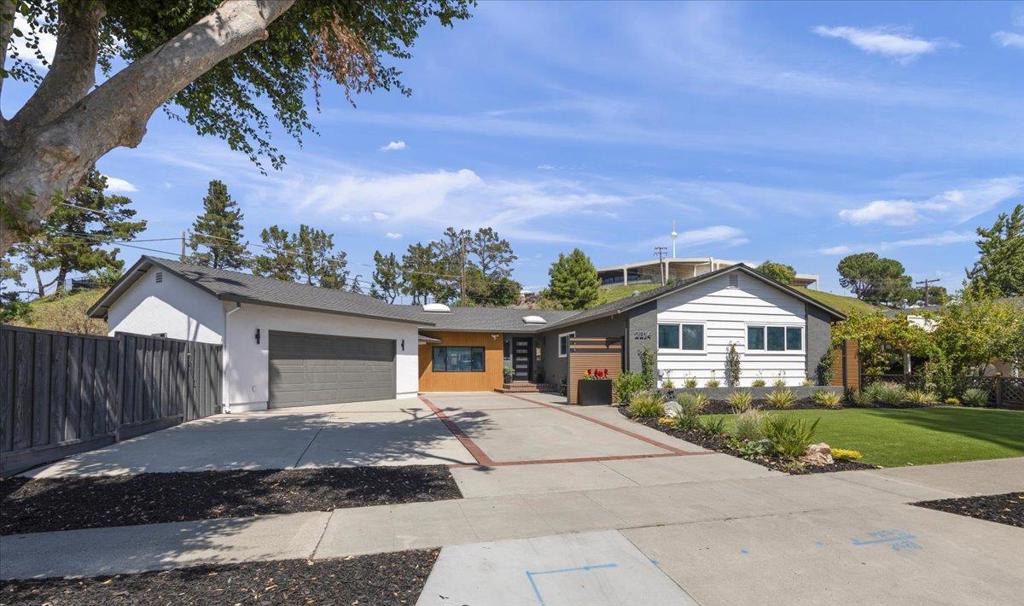 2514 Nightingale Drive