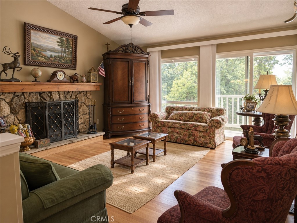 191 Kuffel Canyon