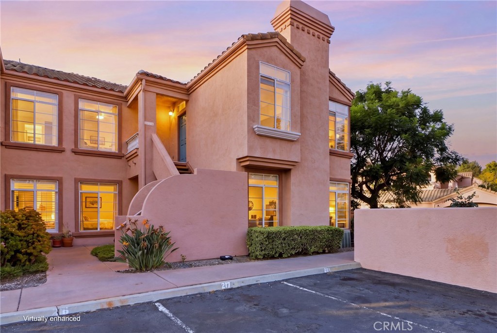 3535 Cameo Drive 114