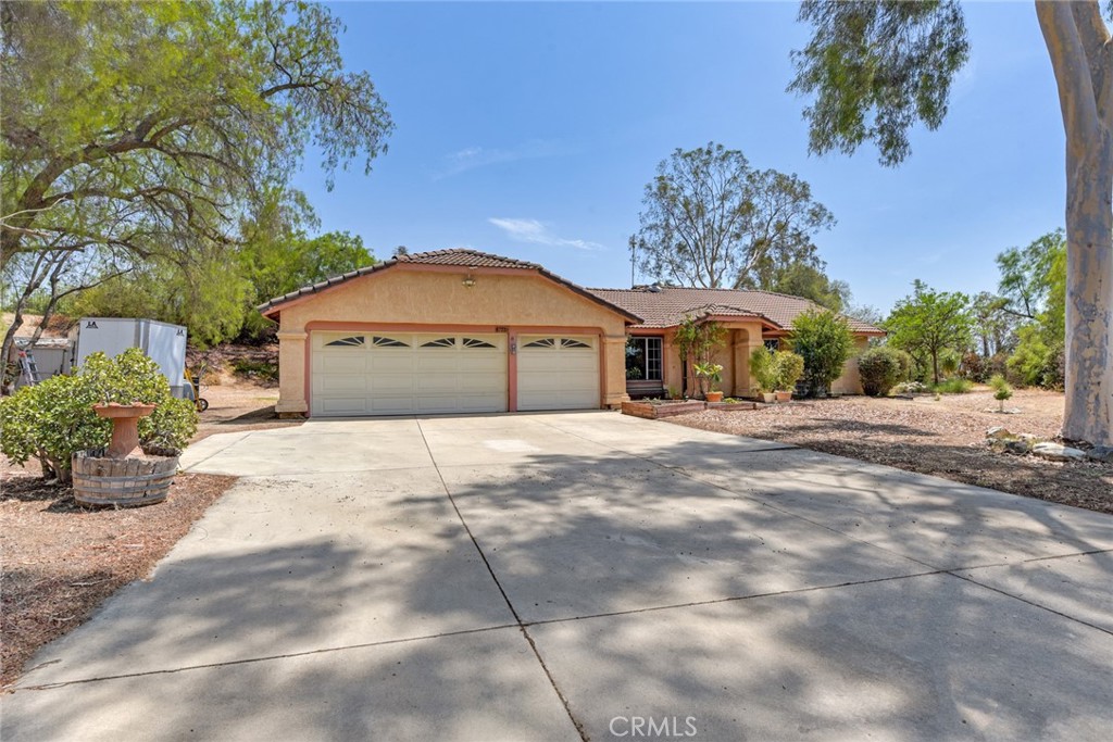 6773 Sunnyvale Drive