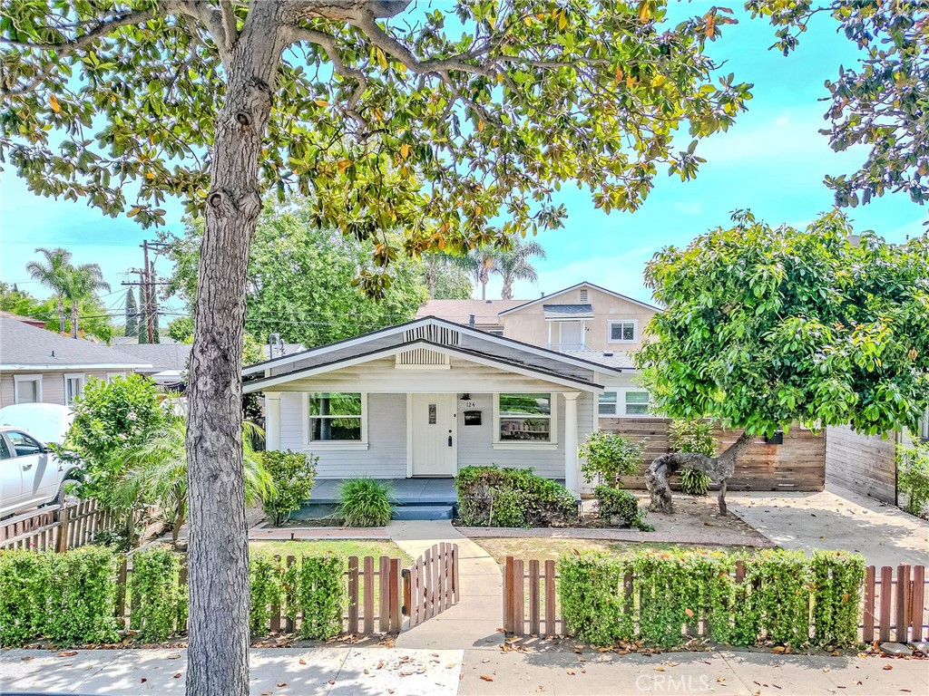 124 N Princeton Avenue