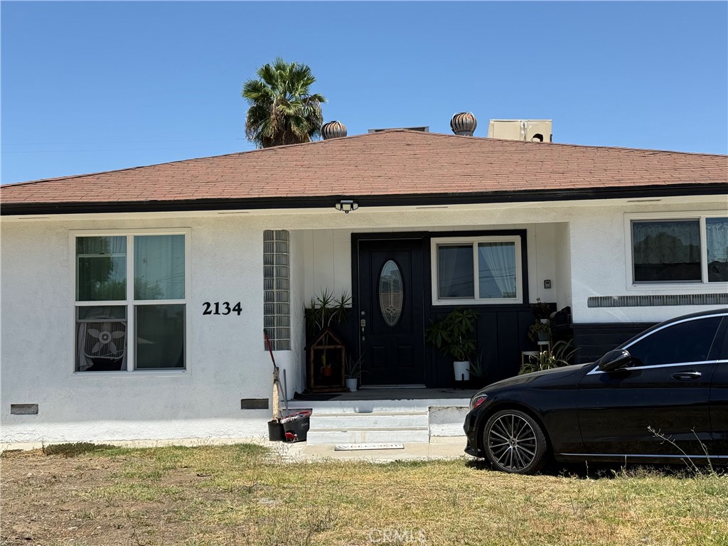 2134 Sacramento