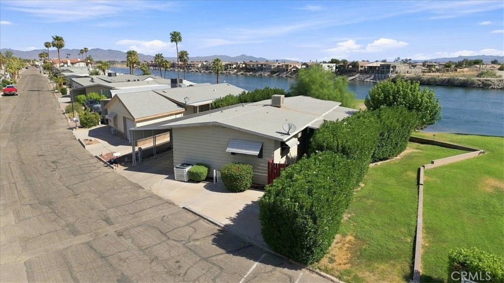 660 Beach Drive