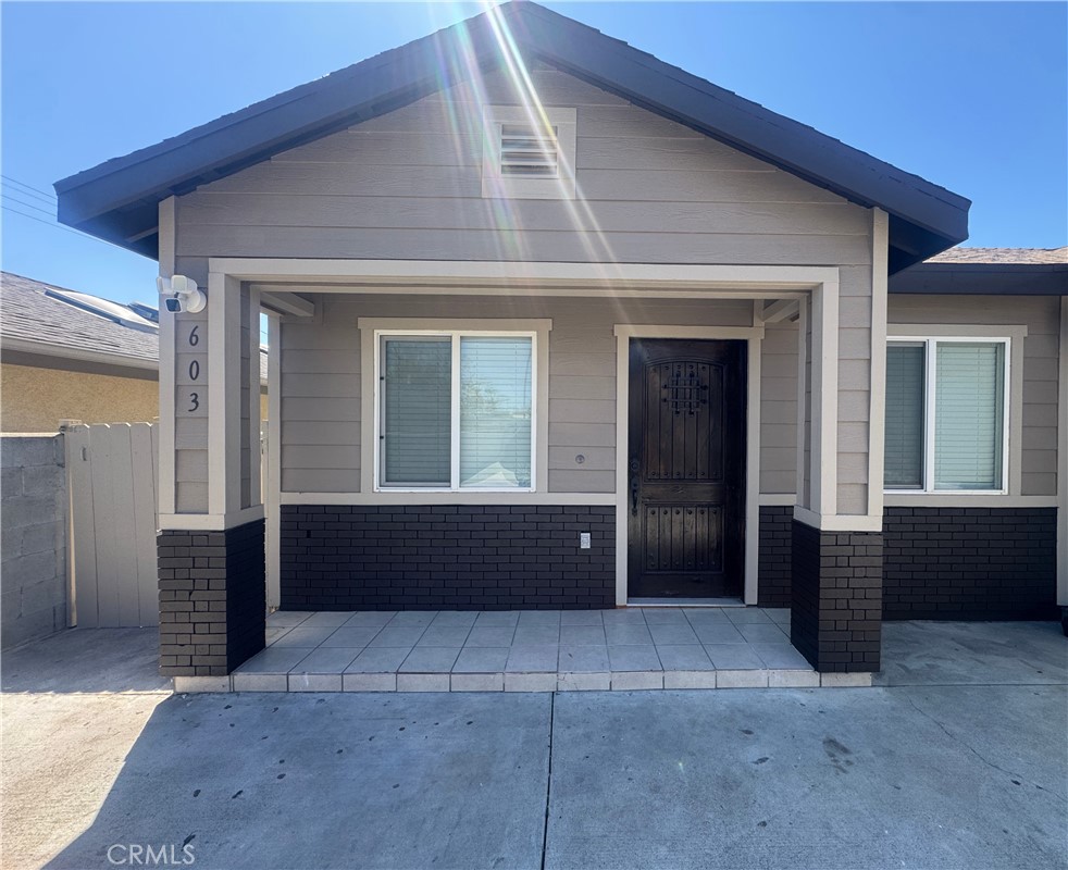 603 N Soldano Avenue