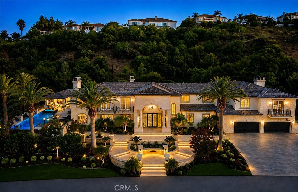 2855 Oak Knoll Drive