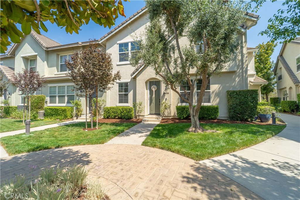 24014 Park Lane, Valencia, CA, 91354 — assumable FHA mortgage at 2.86%