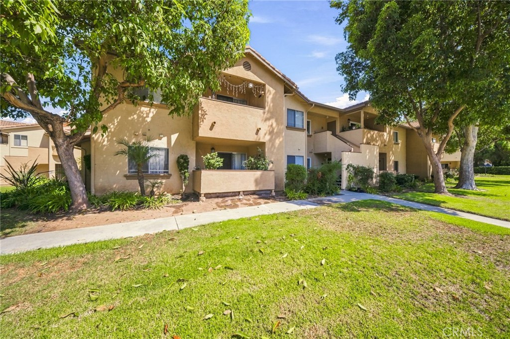 222 Woodland Parkway 153