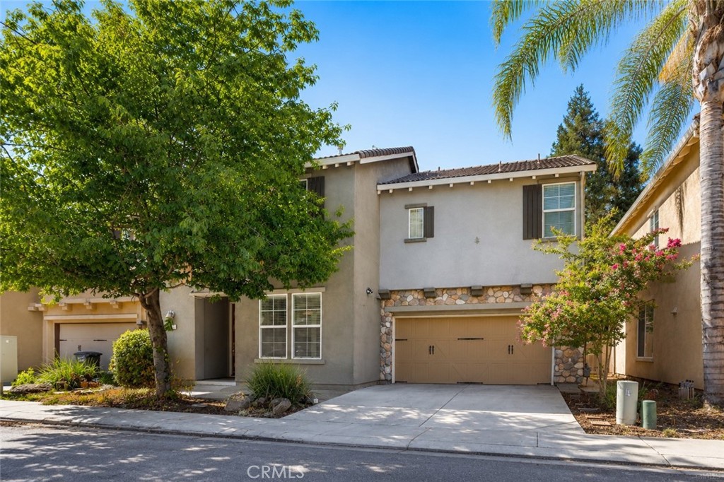 1370 Belmont
