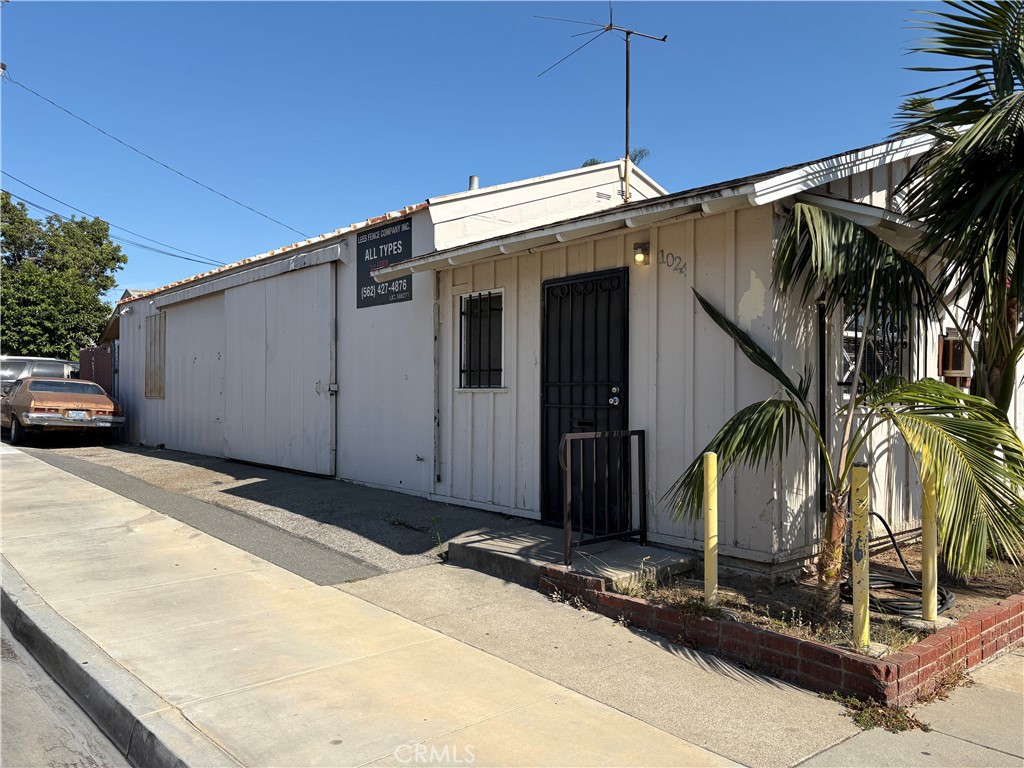 1024 E Nevada Street
