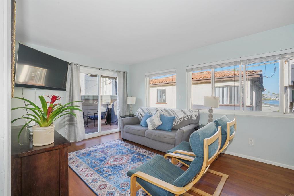 3492 Bayside Lane