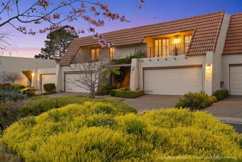 25 Rinconada Circle