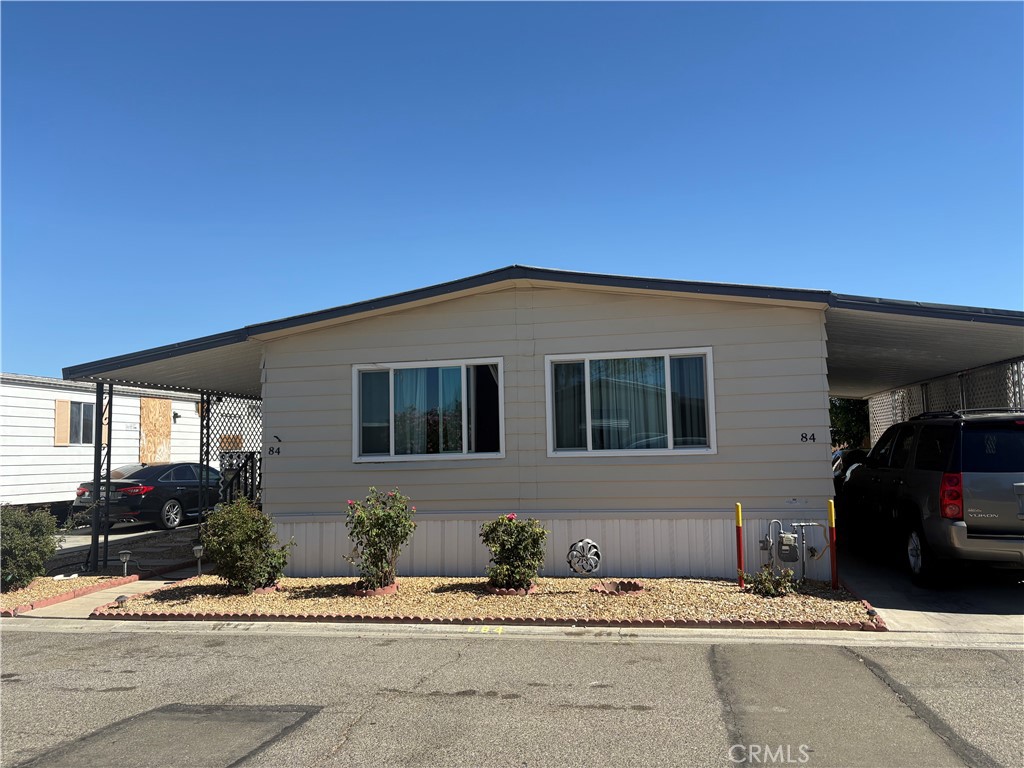 15252 Seneca 84
