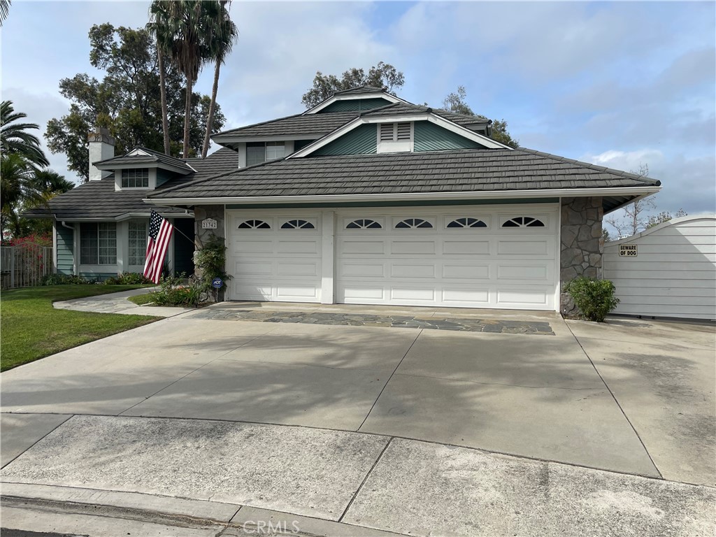 21342 Hillside Court