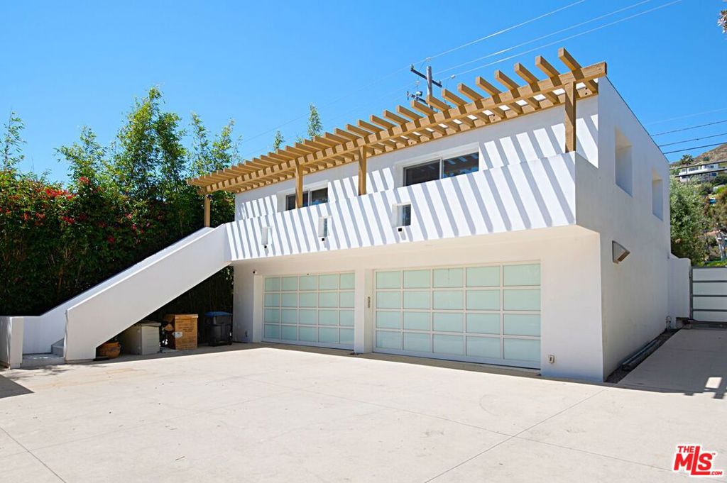 32628 Pacific Coast Highway GH