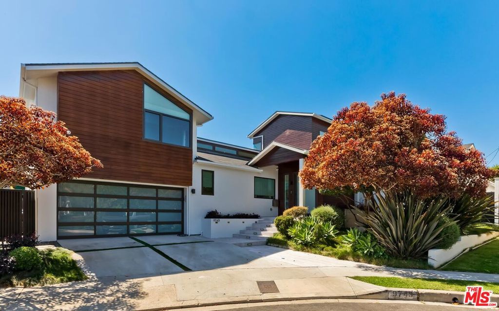 9743 Kirkside Road