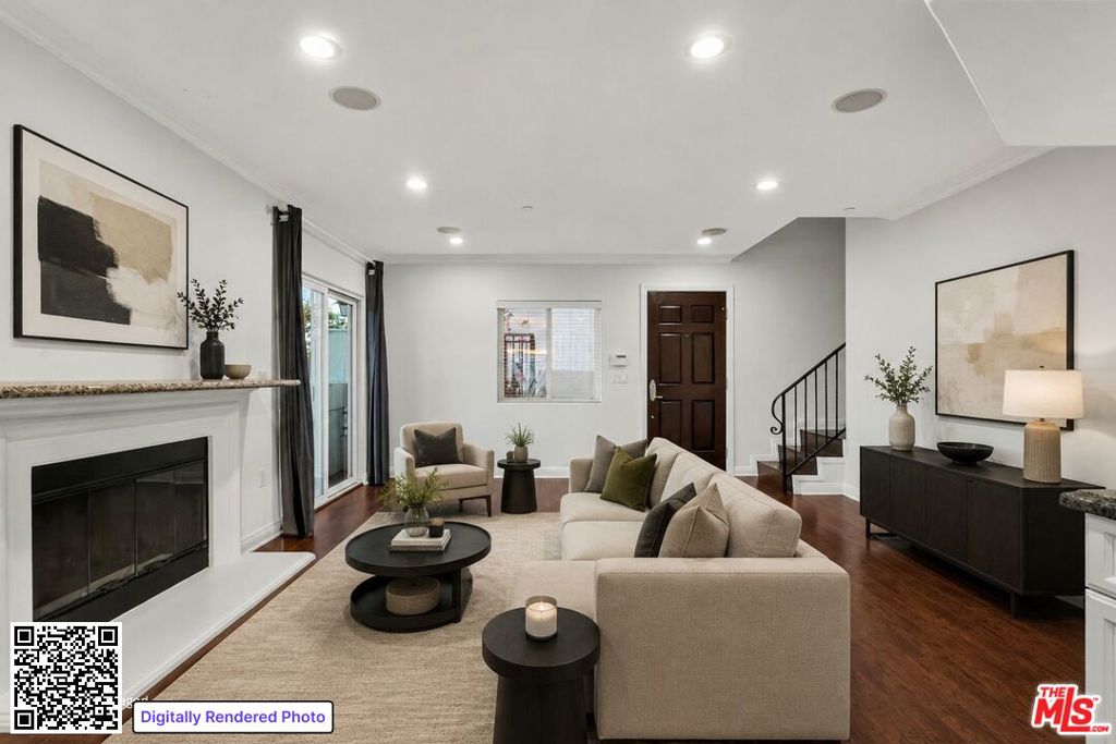 1529 S Beverly Drive 5