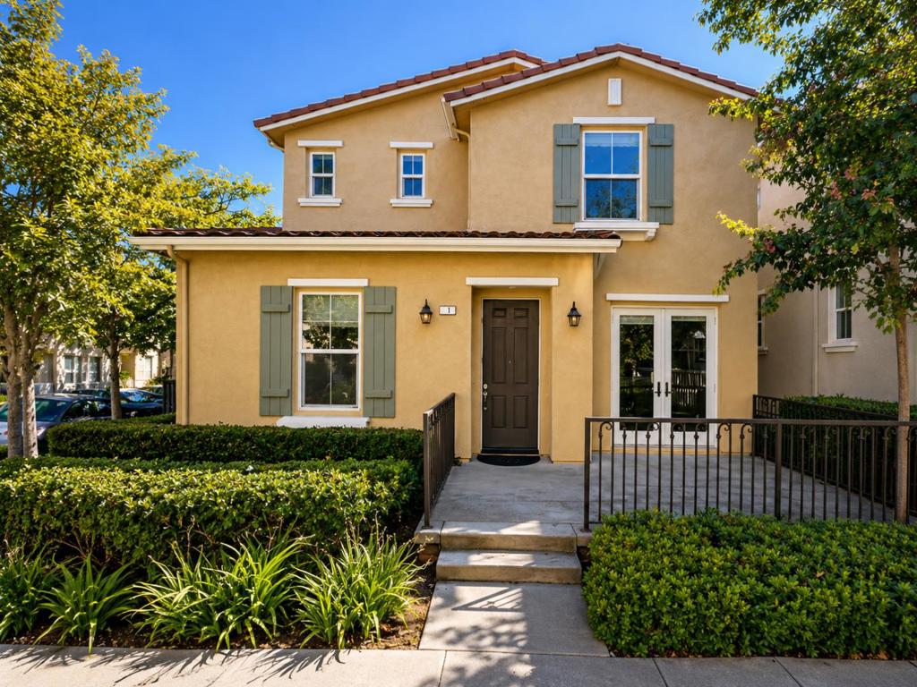 201 Meadow Pine Place