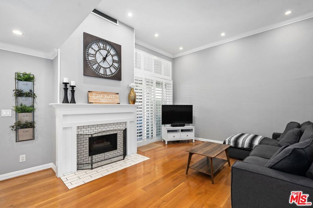 4716 La Villa Marina C
