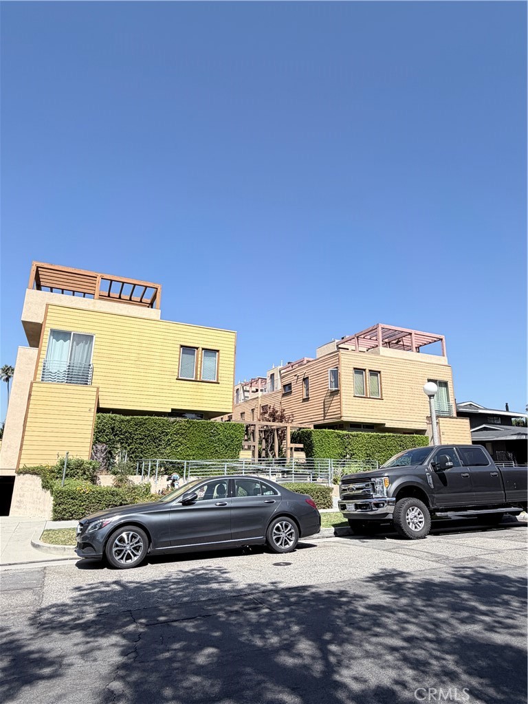 41 N Oak 4