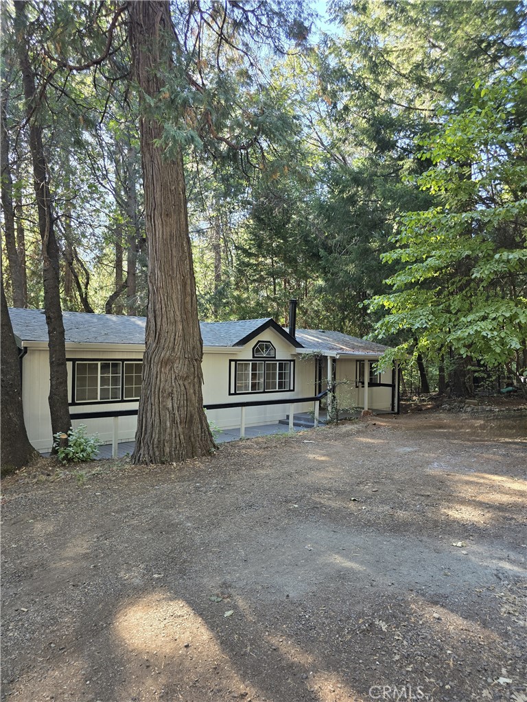 14401 Holmwood
