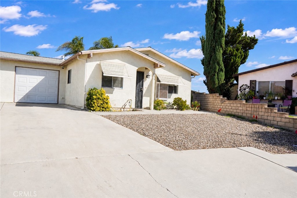 2476 San Padre Court