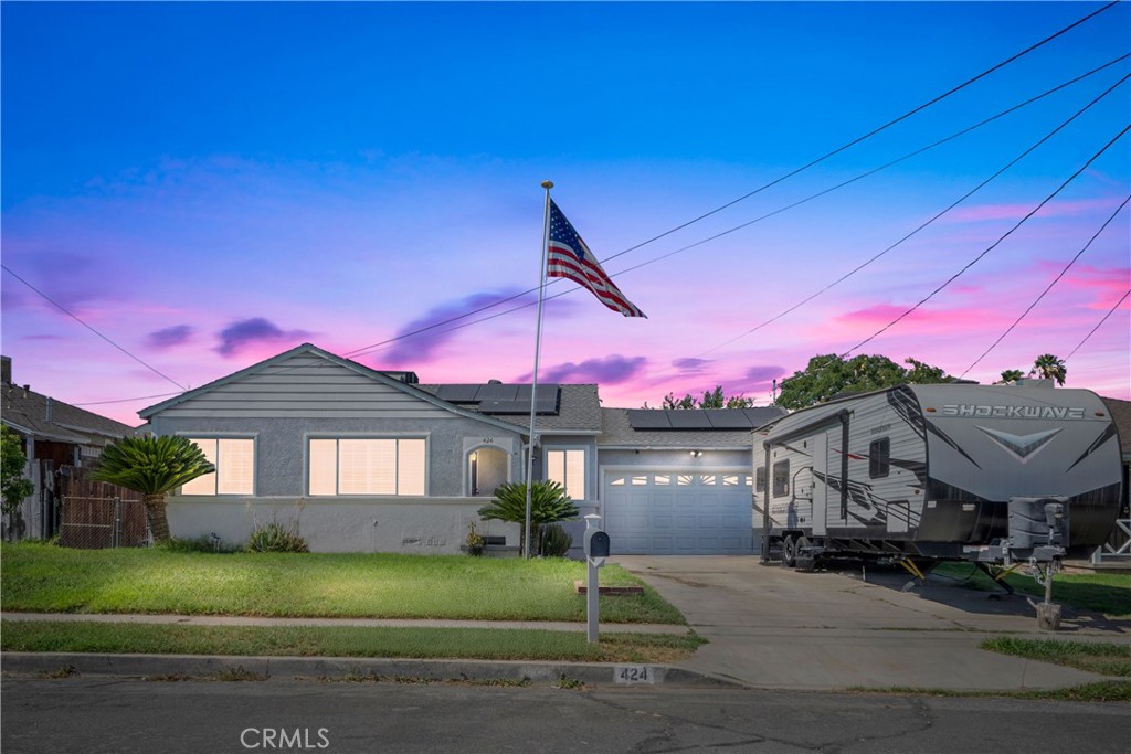 424 E 3rd