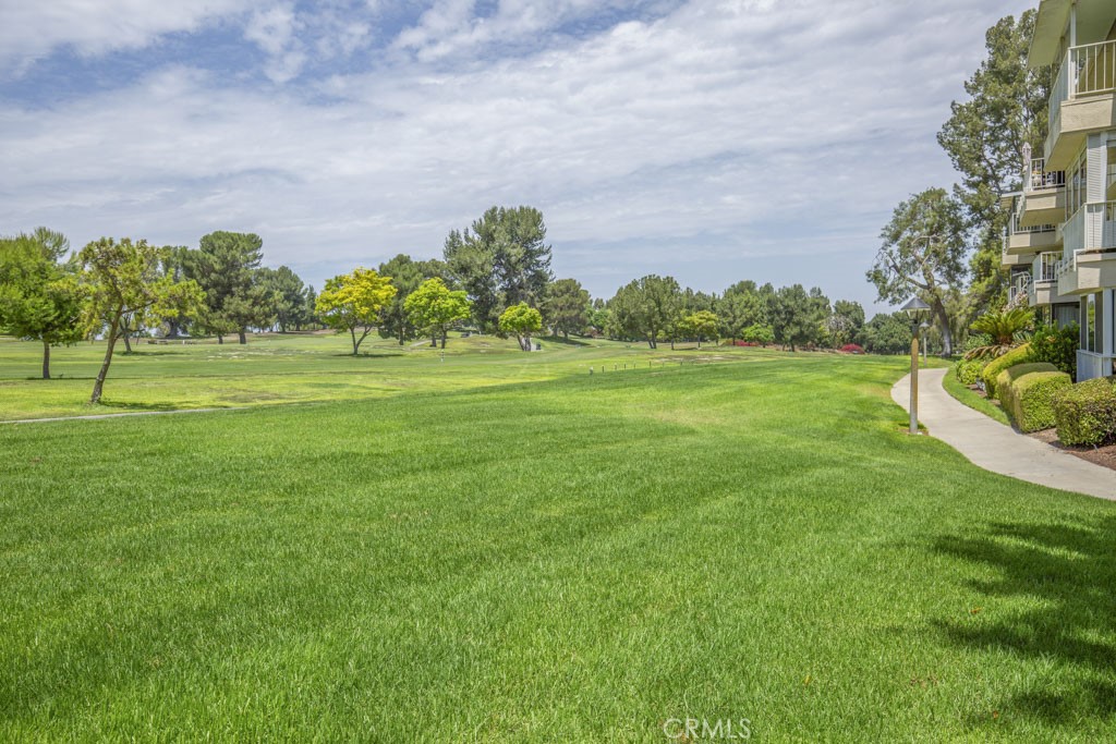 2386 Via Mariposa West W 2F