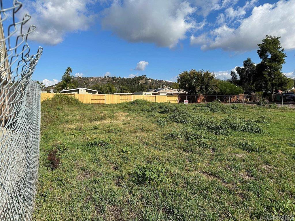 13646 Janette Lane