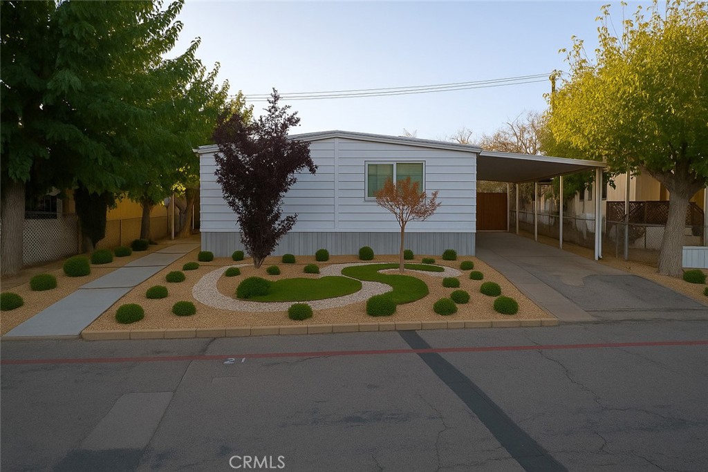 9426 Tamarisk 21