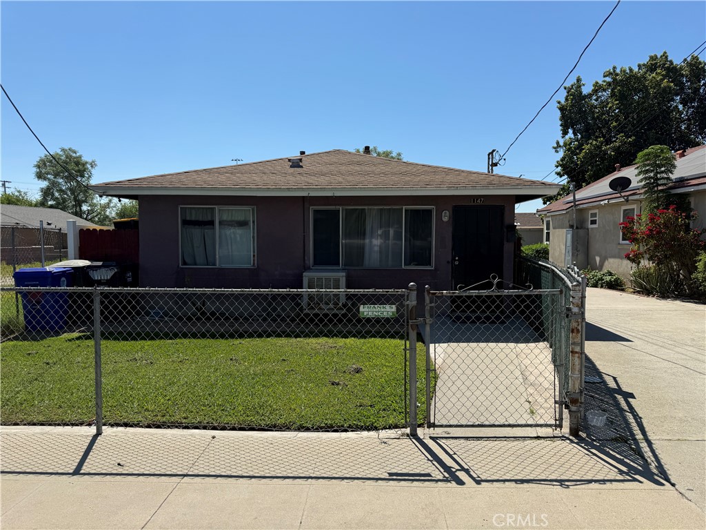 1147 Spruce
