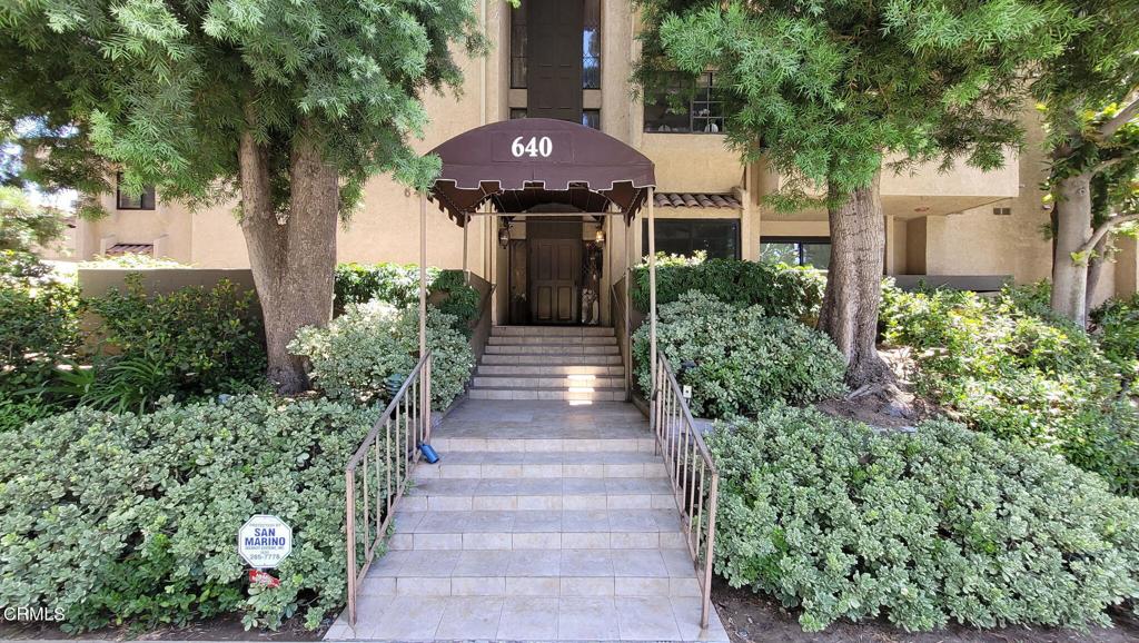 640 S Lake 204