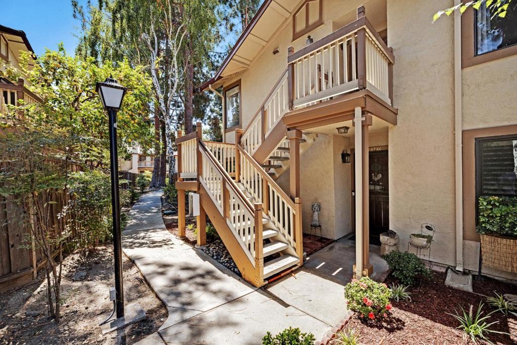 38738 Huntington Circle