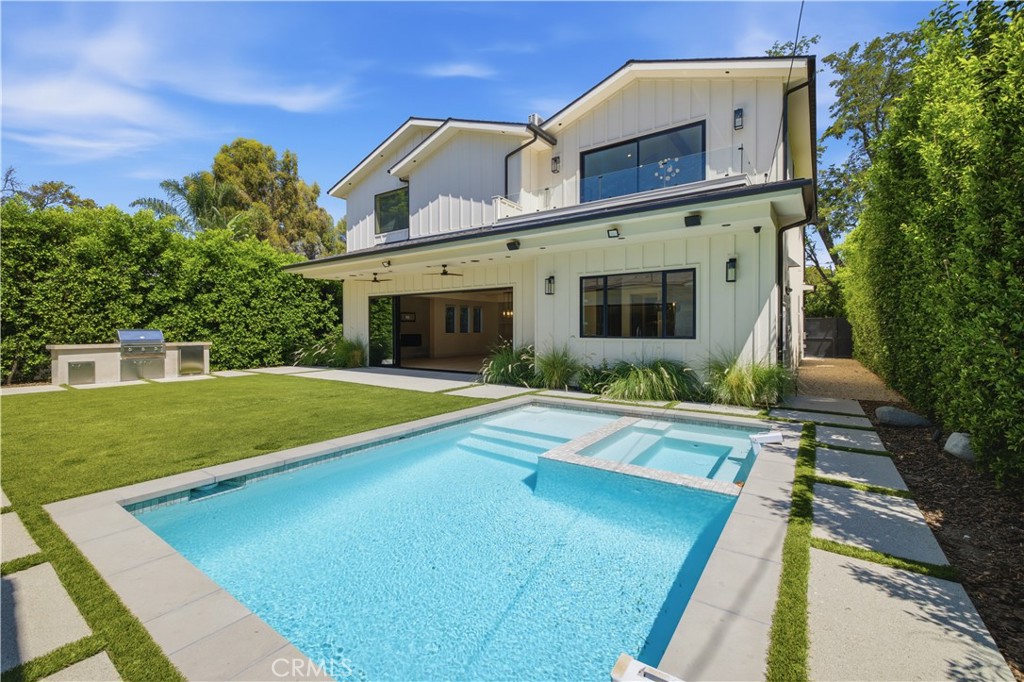 13944 Valleyheart Drive