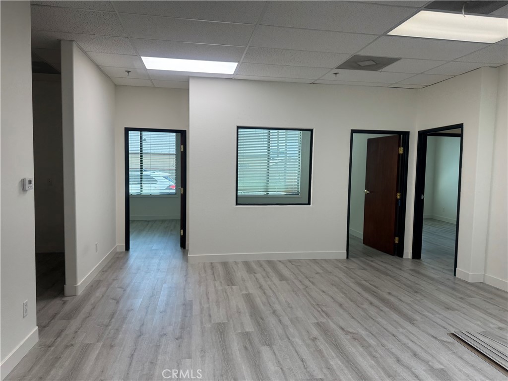 923 E Valley