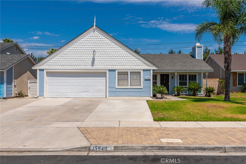 15940 Mesa Dr
