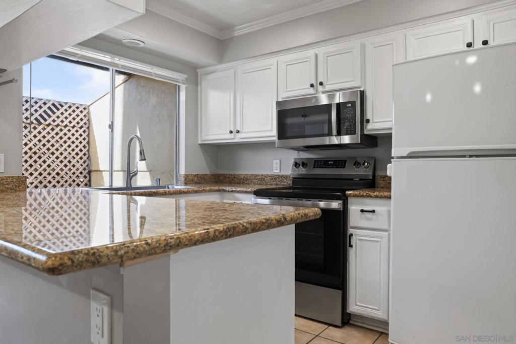 7988 Mission Center CT C