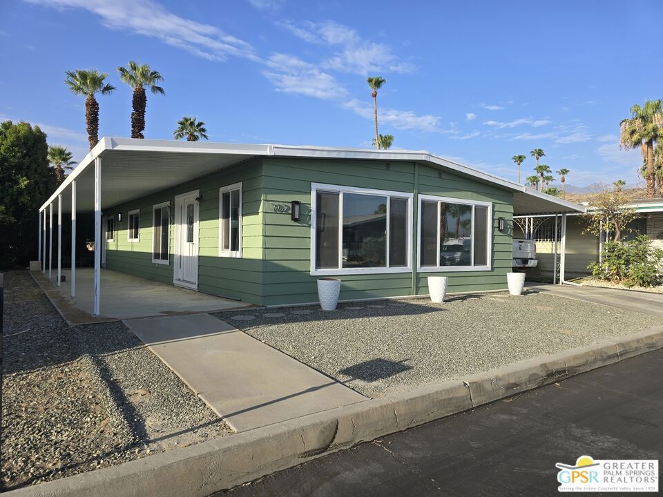 102 Aliso Drive