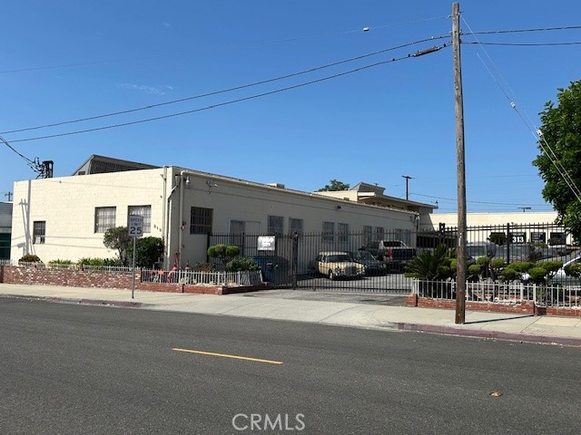 313 S Raymond Avenue