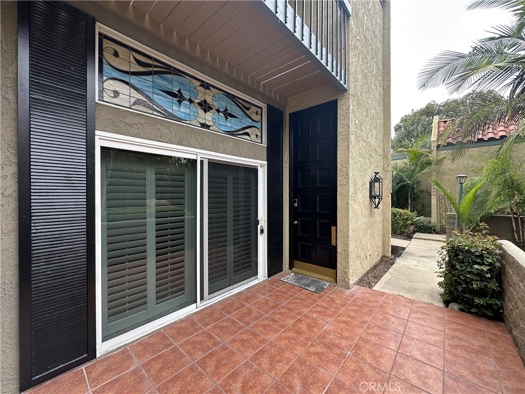 938 Palo Verde Avenue