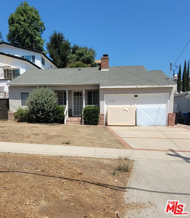 21427 Dumetz Road